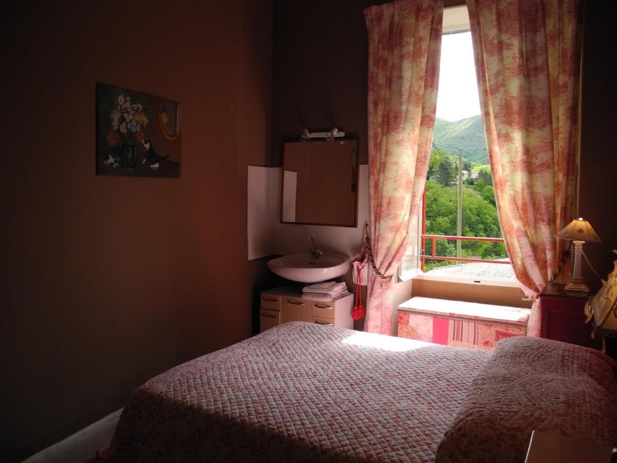 Le Comptoir Du Ranc De Bannes Hotel Sumene Luaran gambar